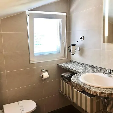 Modern Apt. With Whirlpool, Pool, Netflix & Bbq Kaštel Novi