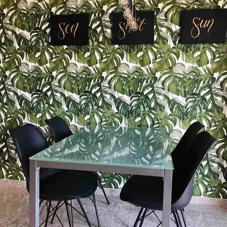 Modern Apt. With Whirlpool, Pool, Netflix & Bbq 公寓 Kaštel Novi