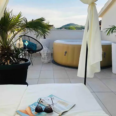 Modern Apt. With Whirlpool, Pool, Netflix & Bbq 公寓
